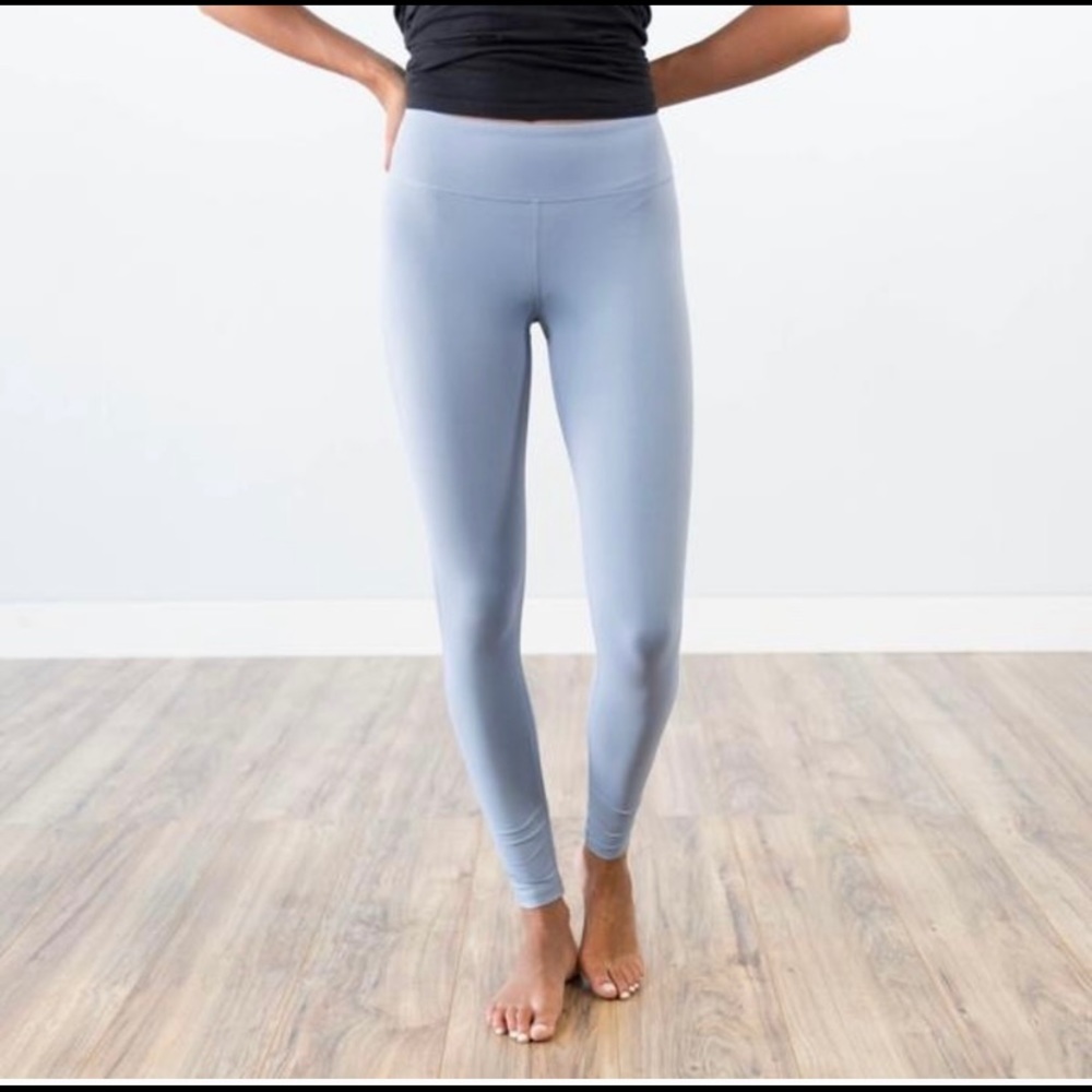 Shop Stevie leggings